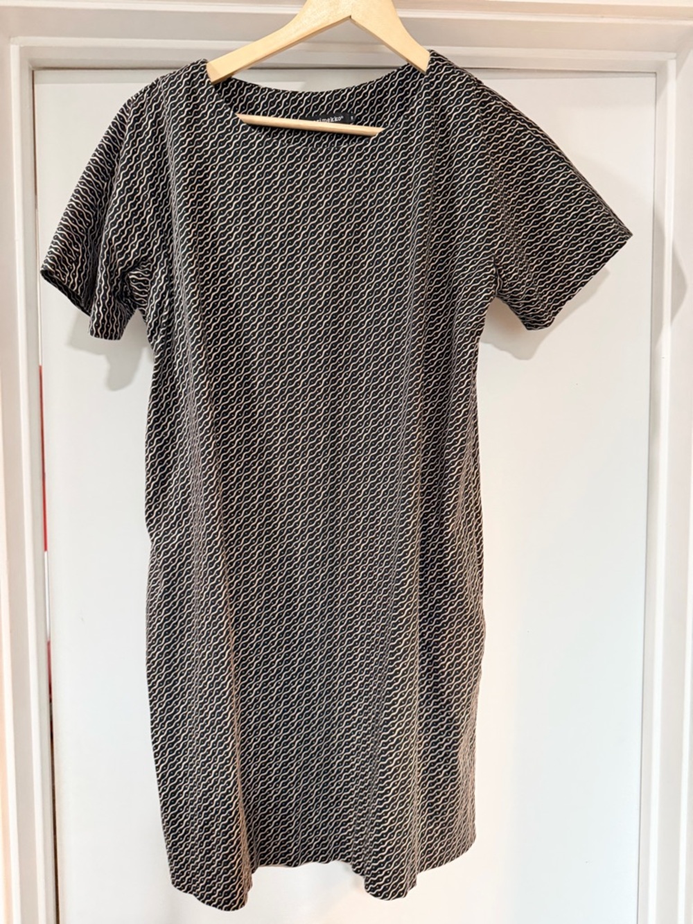 Marimekko Black and White Short Sleeve Shift Dress